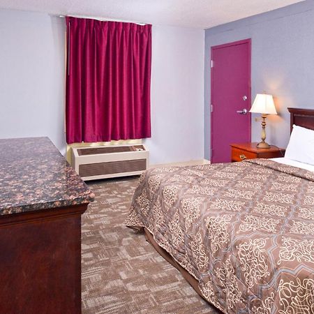Country Garden & Suites-Benton Dış mekan fotoğraf