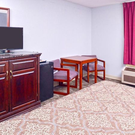 Country Garden & Suites-Benton Dış mekan fotoğraf