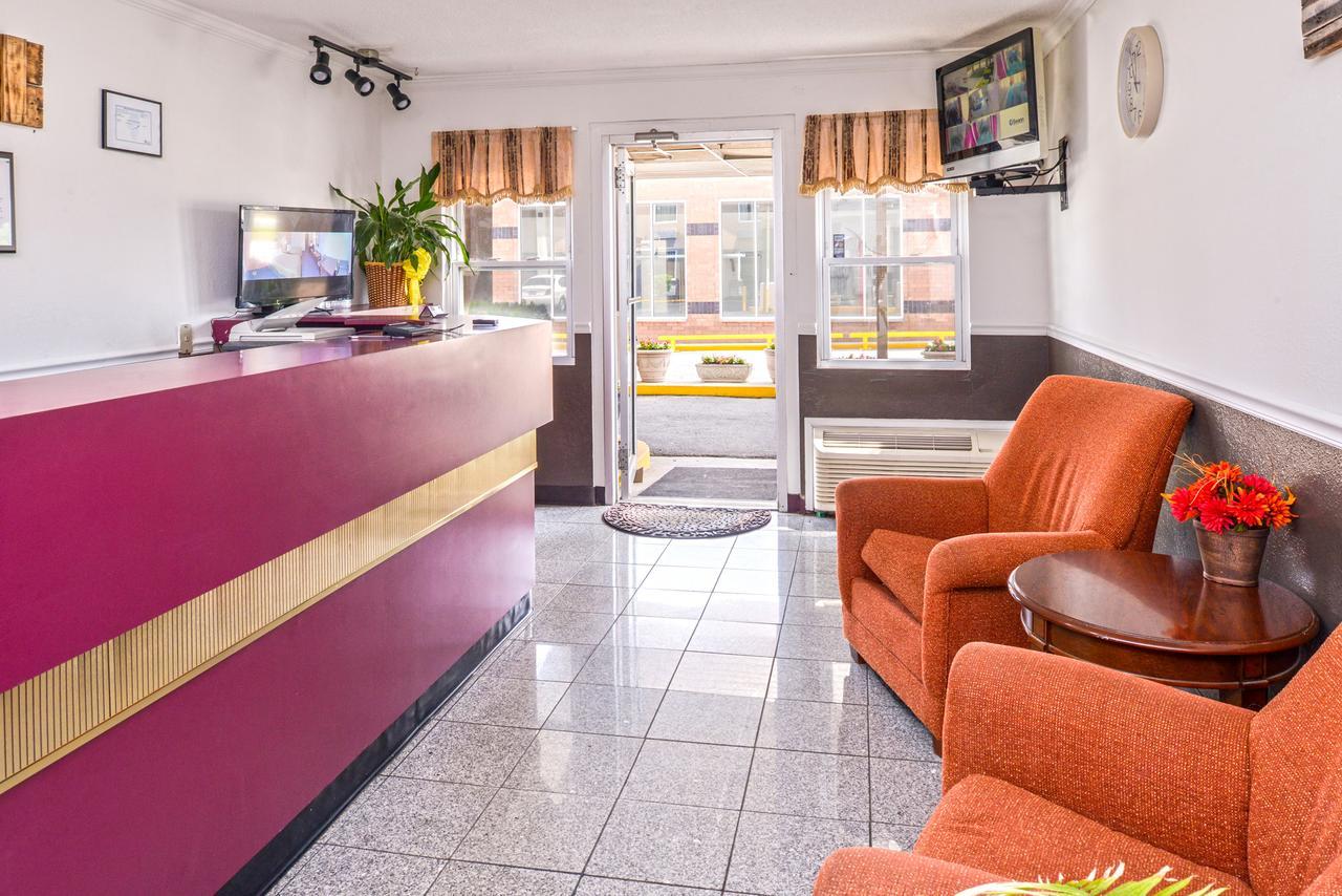 Country Garden & Suites-Benton Dış mekan fotoğraf
