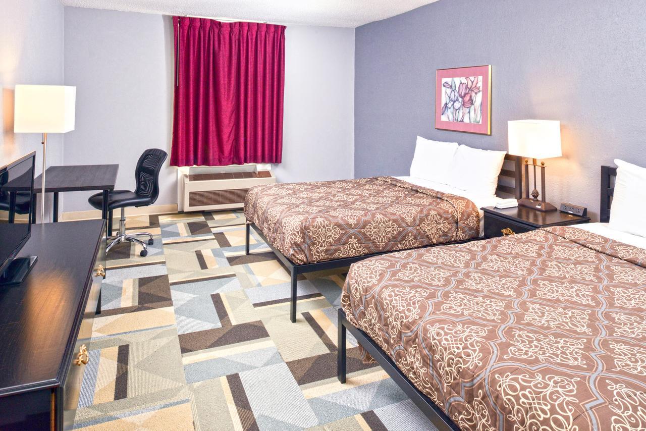 Country Garden & Suites-Benton Dış mekan fotoğraf